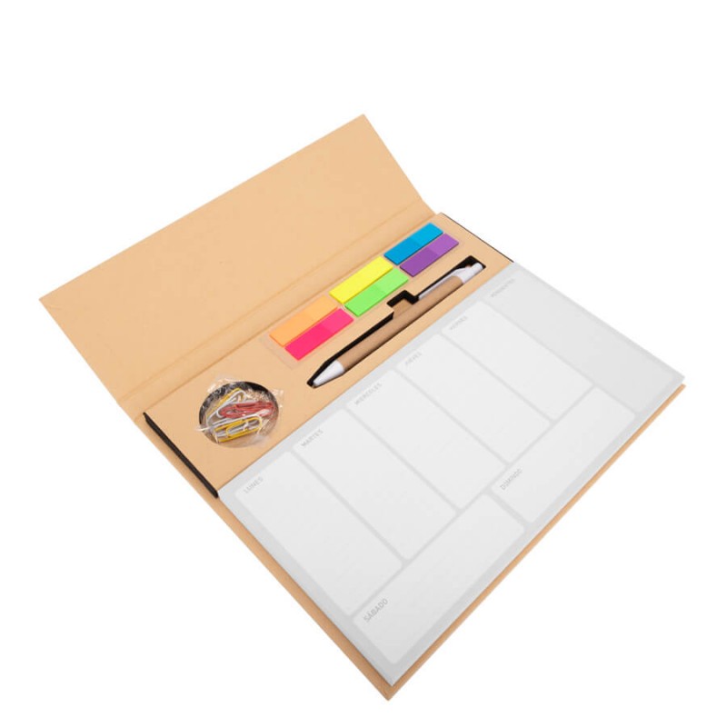 planner-semanal-corporativo-con-notas-adhesivas